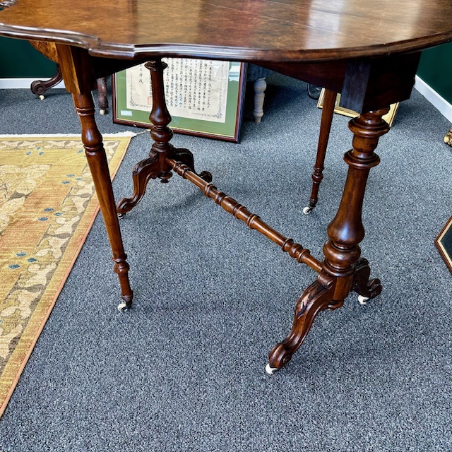 Walnut Table 3 image Walnut Table 3.jpeg_23810